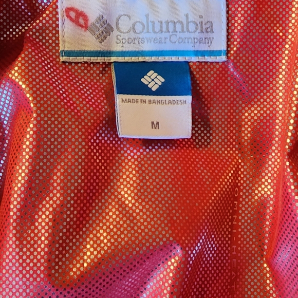 women's Columbia coat no tag but never worn - Picture 4 of 6